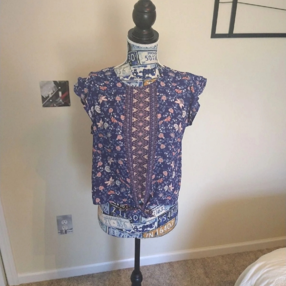 Twine & String tie front blouse medium